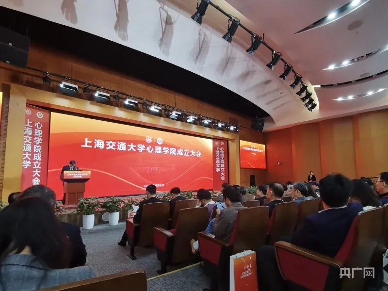 1718868529423378.jpg 1718868529423378.jpg